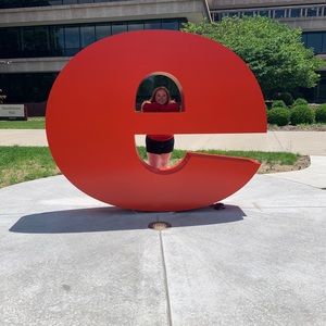 Meet your Posher, Pam